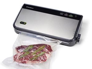 FoodSaver FM2435 Vacuum Sealer Machine with Bonus Handheld Vacuum Sealer and Starter Kit